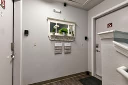 3BR Retreat w/ Views | Near SDC — Building entry