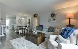 3BR Retreat w/ Views | Near SDC — Living room seating