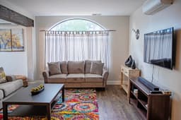 3BR Mountain Cabin Retreat — Living area